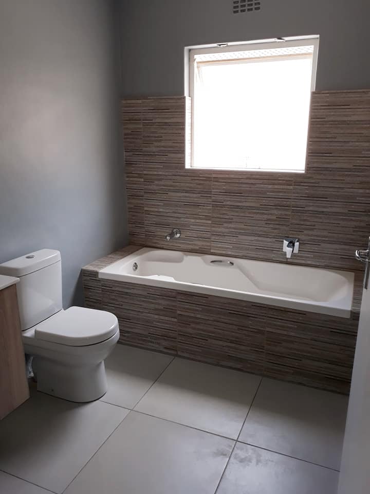 Handyman Frank completed repair and maintenance project 23 in Somerset West and the Helderberg